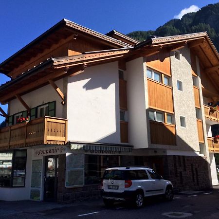 Casa Soraruf Lejlighed Campitello di Fassa Eksteriør billede