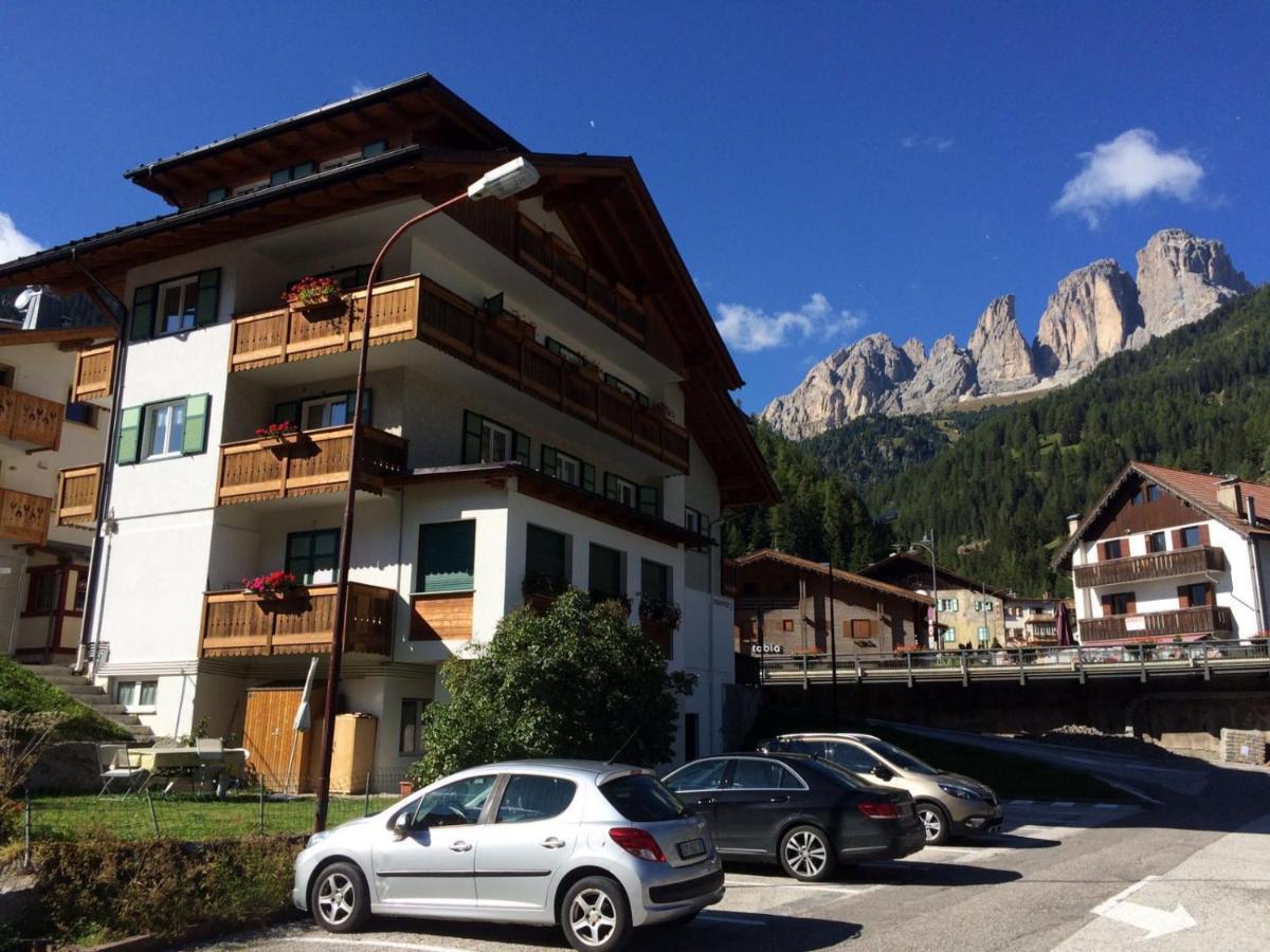 Casa Soraruf Lejlighed Campitello di Fassa Eksteriør billede